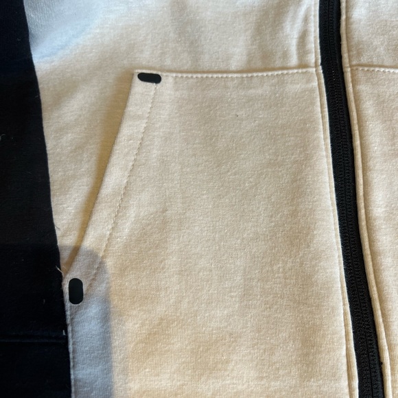 Boys Old Navy Active Zip Hoodie - Picture 2 of 4